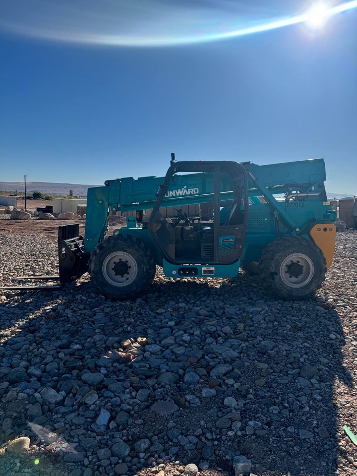 2022 Sunward Telehandler SWTH634 - Hours: 450