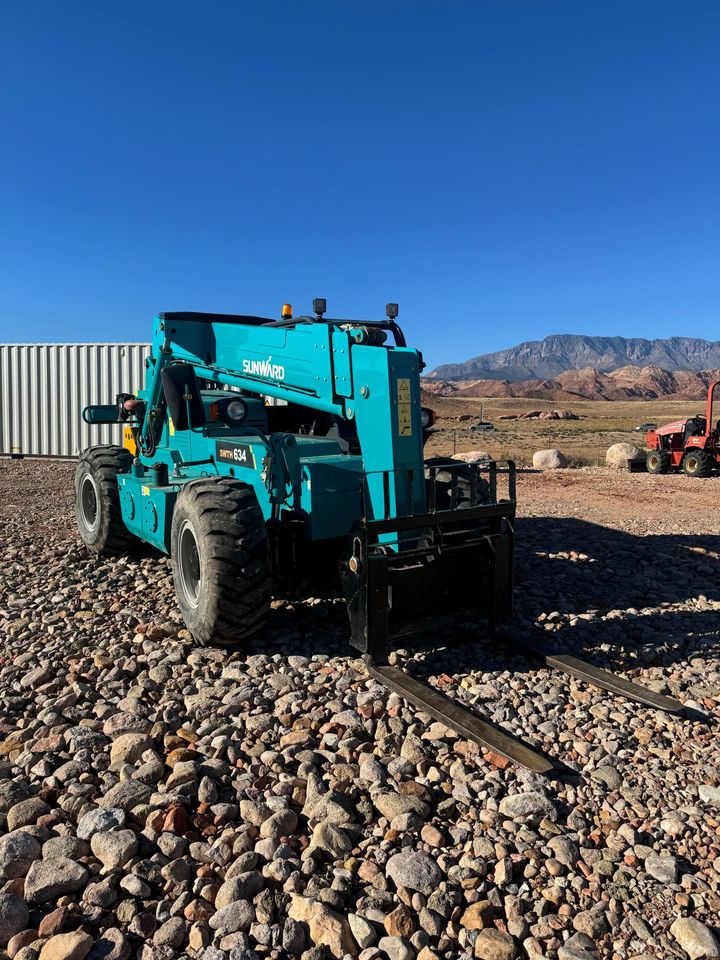 2022 Sunward Telehandler SWTH634 - Hours: 450