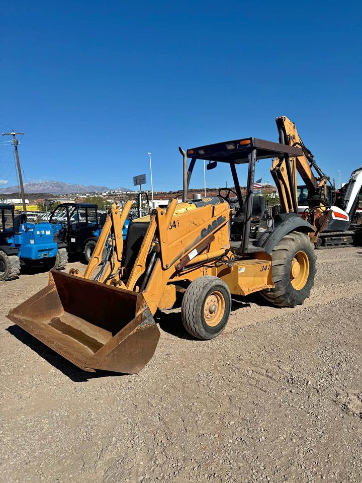2004 Case 580C Backhoe - Hours: 5,205
