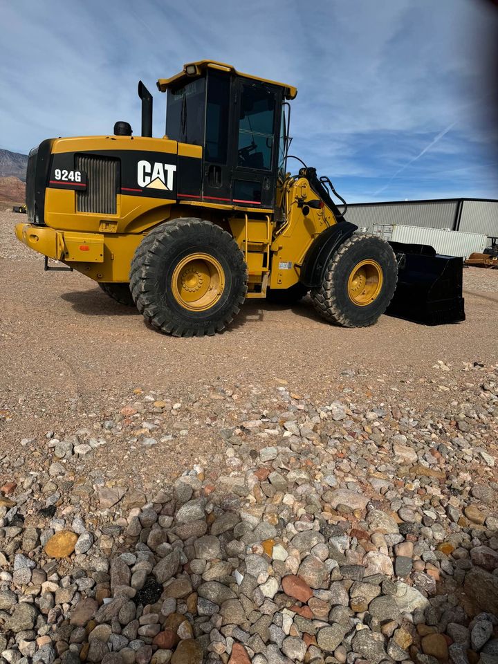 2001 CAT 924G Wheel Loader - Hours: 6,277