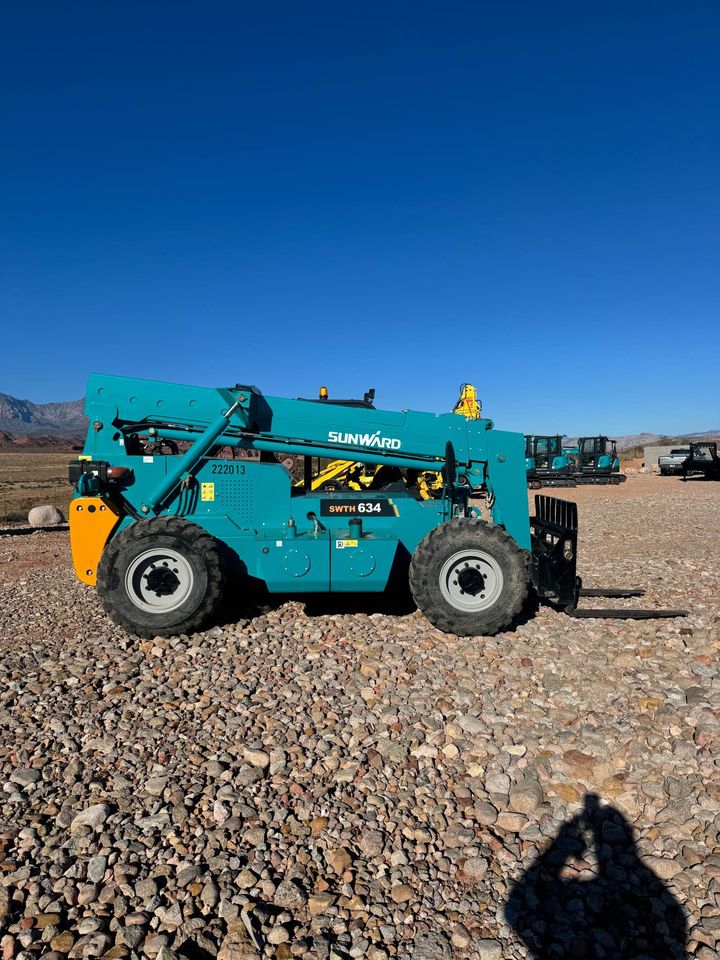 2022 Sunward Telehandler SWTH634