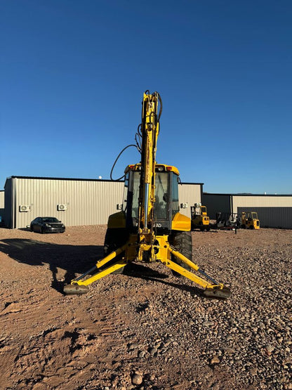 2005 New Holand Backhoe Ib90