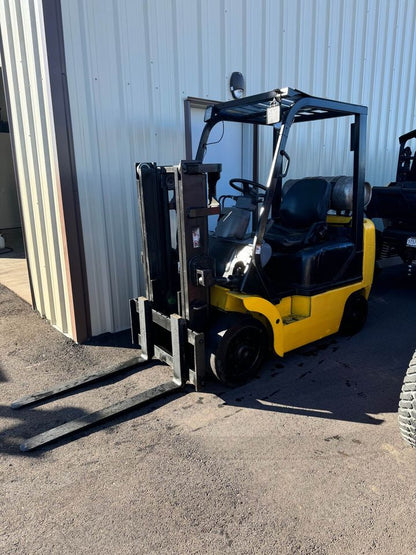 2008 Komatsu 5000 lbs forklift